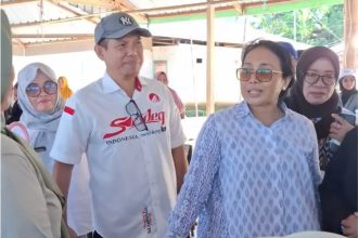 Kunjungan menteri PPA ke Posyandu Ramah Anak Desa Karampuang. Sumber: beritanasional.id.