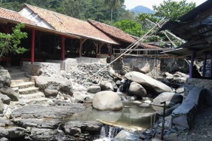Desa Wisata Mekarbuana layaknya oasis yang menawarkan keindahan alam yang menakjubkan di tengah reputasi Karawang sebagai pusat industri. Sumber: Dok. Jadesta Kemenparekraf