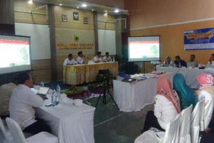 Sosialisasi penggunaan dana desa di Desa Cimacan, Kecamatan Cipanas. Sumber : iNewsCianjur.id/Yayan. S
