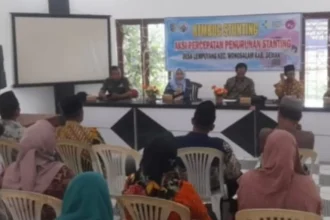 Kegiatan rembug stunting di Desa Lempuyang Kecamatan Wonosalam diikuti semua unsur. Sumber : Wahibpribadi