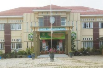 Kantor Kecamatan Sangkulirang, Kutai Timur. Sumber: Sekretaris Camat