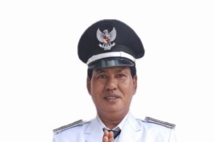 Kepala Desa Bukit Selanjut, Syafrizal. Sumber:vokalonline.com
