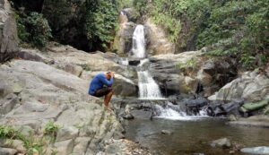 Desa Wisata Buwun Sejati di Lombok Barat menawarkan perpaduan keindahan alam dan kekayaan budaya lokal yang autentik, mulai dari pemandian alami hingga kerajinan tradisional. Sumber: Dok. Jadestaa Kemenparekraf