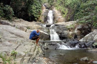 Desa Wisata Buwun Sejati di Lombok Barat menawarkan perpaduan keindahan alam dan kekayaan budaya lokal yang autentik, mulai dari pemandian alami hingga kerajinan tradisional. Sumber: Dok. Jadestaa Kemenparekraf