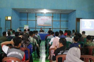 Pelaksanaan bimbingan teknis terkait penyampaian data, dan dokumen keuangan desa berbasis digital, serta sosialisasi dan launching platform PAKU Desa dan Desaku ke Pemerintah Desa wilayah Kecamatan Jongkong. Sumber: Tribunpontianak