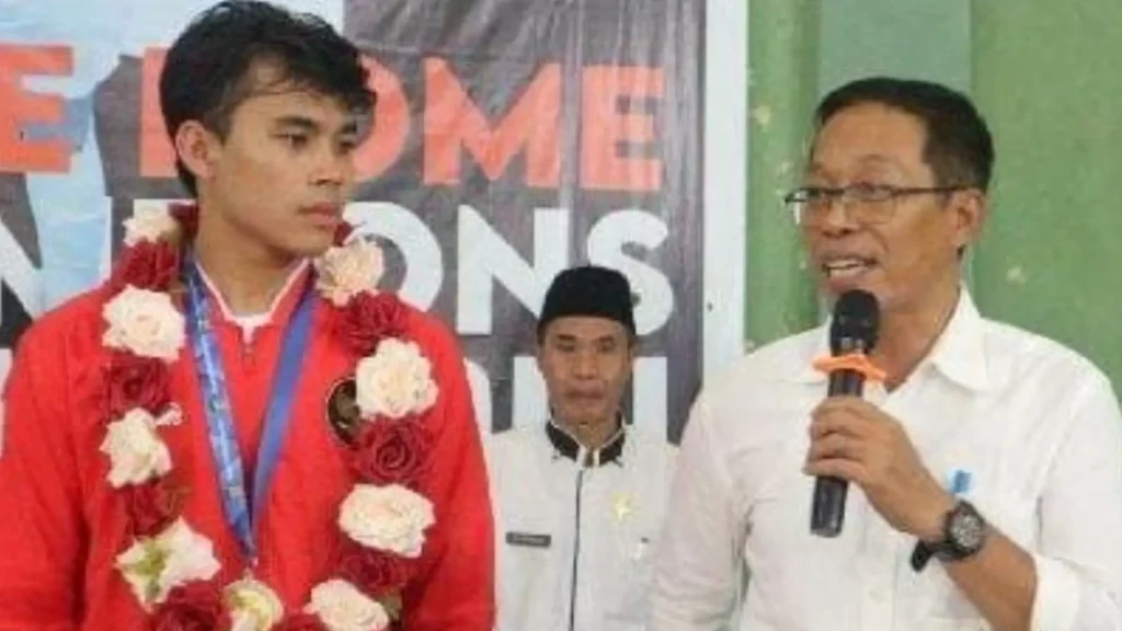 Acara Penyambutan Romi (Baju Merah) di Lombok Timur. Sumber Foto : Istimewa