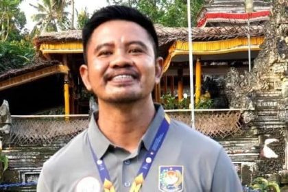 Kepala Desa Sistuwulemba, Arif Pokan. Sumber: tempo.co
