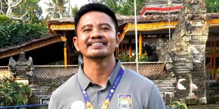 Kepala Desa Sistuwulemba, Arif Pokan. Sumber: tempo.co