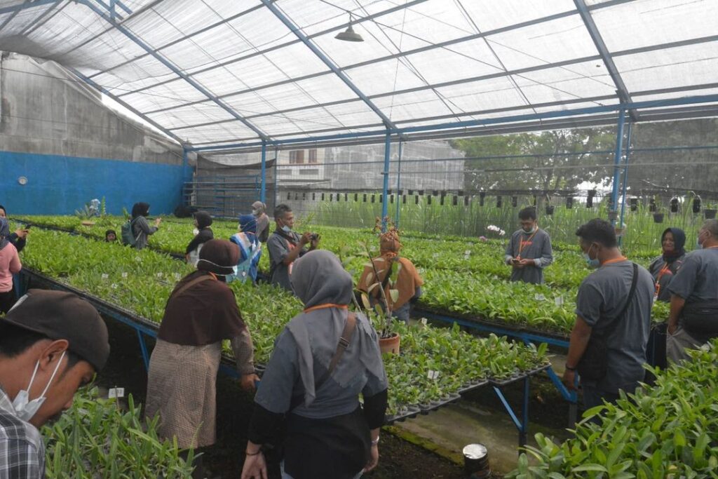 Dari Anggrek, Gerabah hingga Membatik: Eksplorasi Edukasi di Desa Wisata Dadaprejo Dari Anggrek, Gerabah hingga Membatik: Eksplorasi Edukasi di Desa Wisata Dadaprejo