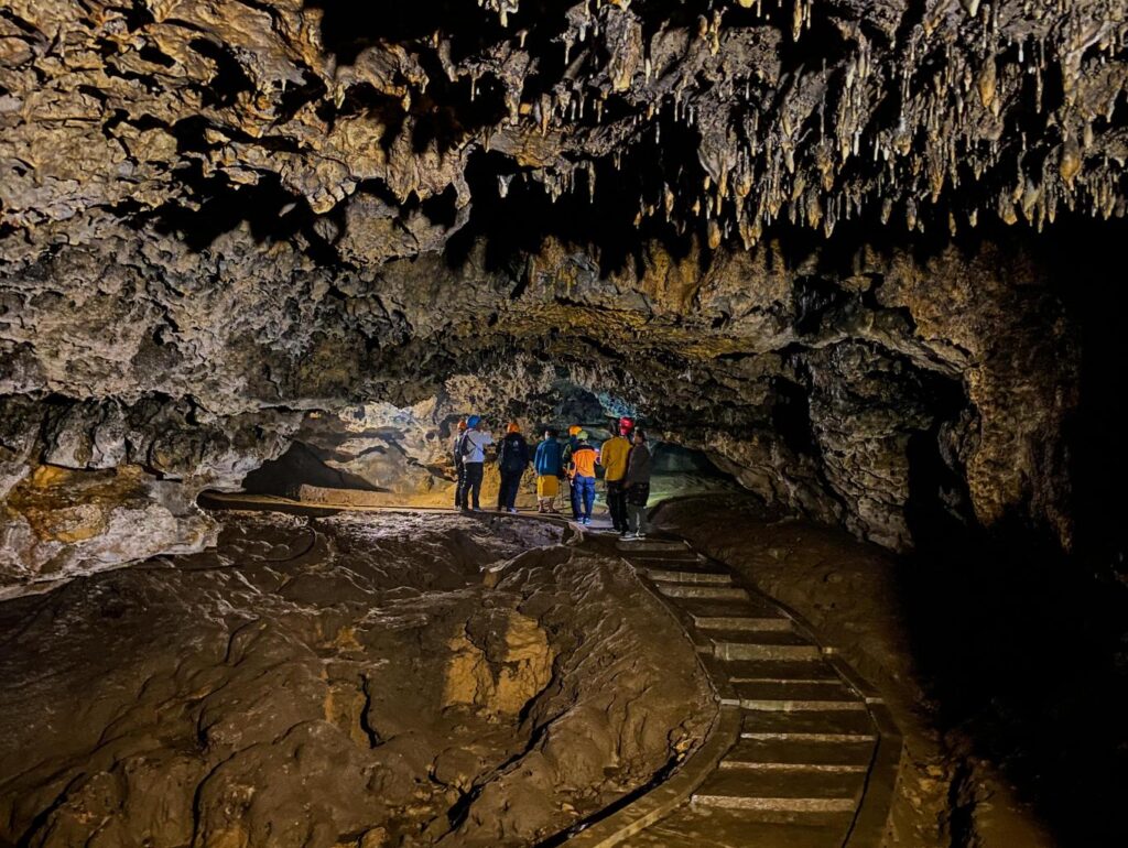 Desa Wisata Jatimulyo: Menikmati Keindahan Goa Kiskendo dan Ekowisata Sungai Mudal Desa Wisata Jatimulyo: Menikmati Keindahan Goa Kiskendo dan Ekowisata Sungai Mudal