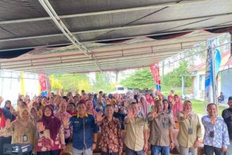 Peluncuran program GENTING di Desa Sopi, Pulau Morotai, Maluku Utara. Sumber : tribunternate.com
