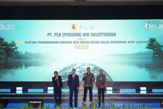 Kegiatan pembinaan wisata di Desa Palaes oleh PLN. Sumber: Antara.com