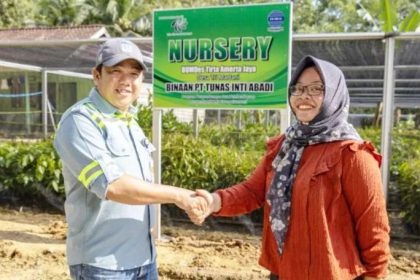 Program CSR terus dijalankan PT TIA untuk masyarakat lebih sejahtera. Sumber: Antara