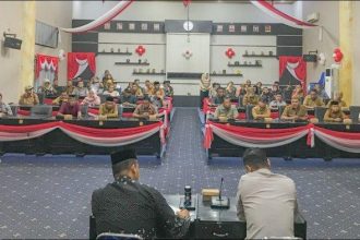 Rapat paripurna DPRD Gorontalo terkait gaji aparat desa. Sumber: Tribunnews.com