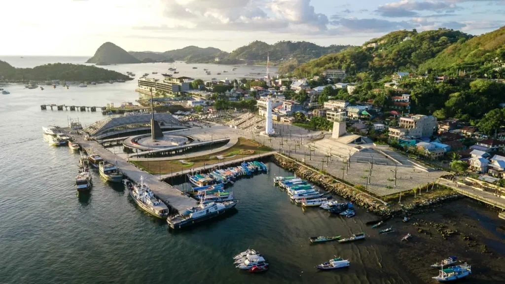 Potret Labuan Bajo, Kabupaten Manggarai Barat, Provinsi NTT. Sumber foto : DernataNTT