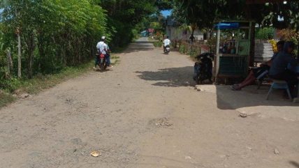 Jalan Penghubung Desa Ilodungan dan Langge Rusak