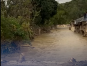 Kondisi banjir bandang di Desa Sarullah. Sumber: tribunnews.com