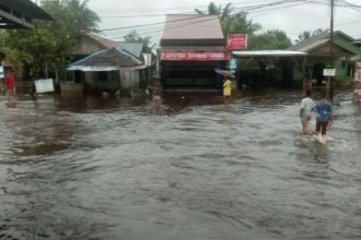 Kondisi banjir yang terjadi di Kabupaten Sambas Kalimantan Barat. Sumber: HO-BPBD Sambas