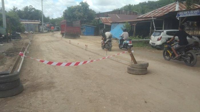 Rapat DPRD Mamuju Tengah membahas perbaikan jalan di Desa Tabalong. Sumber: Kolomdesa.com