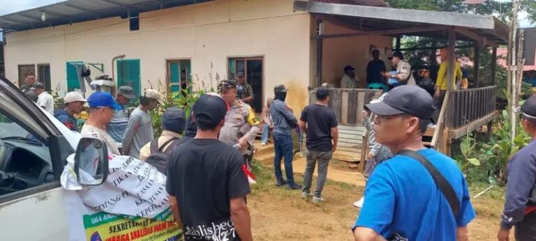 Mediasi petani di Desa Molino dengan PT Penta Dharma Karsa (PDK). Sumber: Banggaipost.com