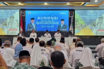 Audiensi Kementerian Desa PDT dan Apdesi-Papdesi di kantor Kementerian Desa PDT, Kalibata, Jakarta Selatan. Sumber: Detik.com