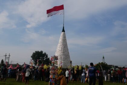 Proses Gelar Sedekah Bumi di Desa Desa Sedengan Mijen, Kecamatan Krian, Kabupaten Sidoarjo. Sumber: Info Publik.com